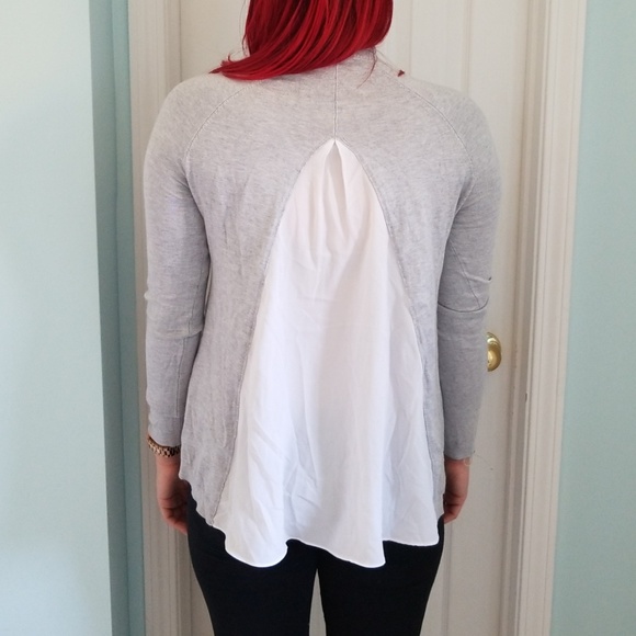 Split-Back Turtleneck - Picture 5 of 5